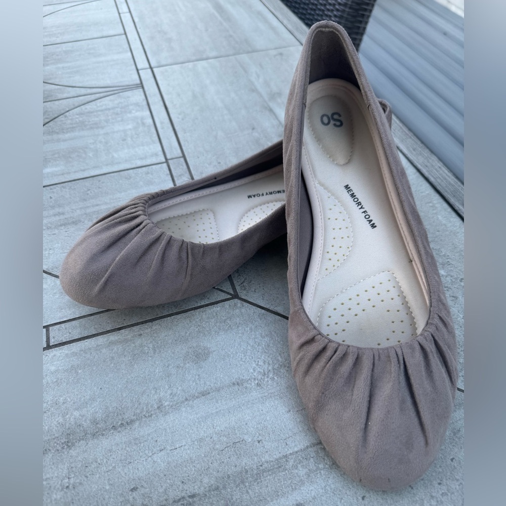 SO Memory Foam Flats